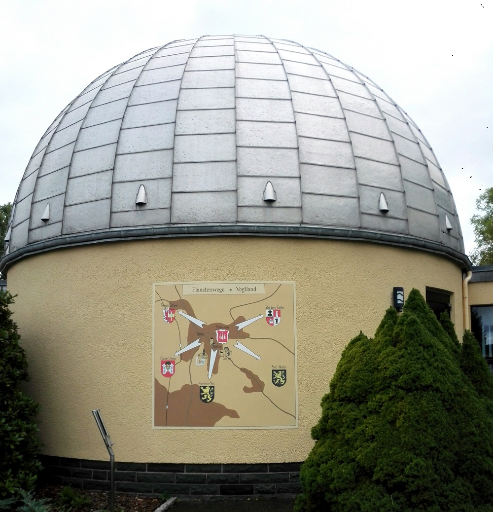 Strenwarte und Planetarium
